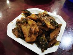 -温江公平红烧兔(总店)
