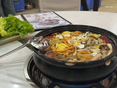 -菌之家·专业纯野生菌火锅·特色炒菌