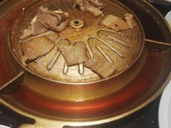 -猪啊牛呀羊啊铜盘烤肉(正大广场店)