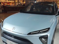 -蔚来空间(北京颐堤港店)