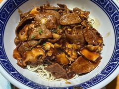 蛤蜊猪肝面-沪西老弄堂面馆(定西路店)