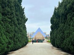 -上海市龙华烈士陵园