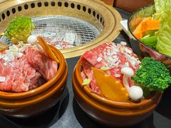 -山川小町·极番烧肉(新地假日广场店)