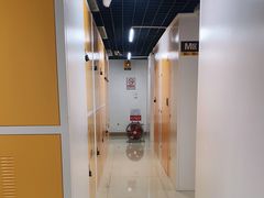 -安东易迷你自助仓储寄存仓库(草桥店)