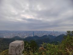 -黔灵山公园