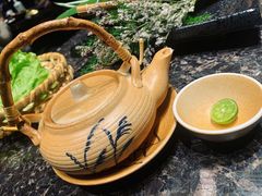 什锦海鲜土瓶蒸-老乾杯和牛烧肉(王府中环店)