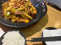 -小山城麻辣香锅(新邻生活广场店)