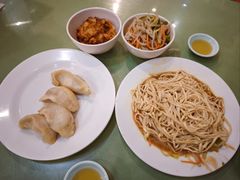 -白玉兰小吃(新村路店)