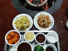 -朝伟清真铜瓢牛肉馆(三十年老·店)