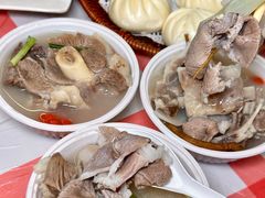 -江湖亮亮蒸虾大排档烤全羊清真(武汉总店)