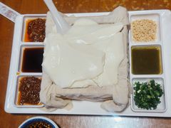 -95号酱骨·一块豆腐(展春园西路店)
