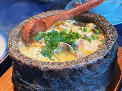 维园特色石锅豆腐-维园悦谱·海派家常菜(乌鲁木齐南路店)
