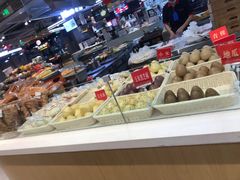 面包甜点陈列柜-盒马鲜生(和谐广场店)