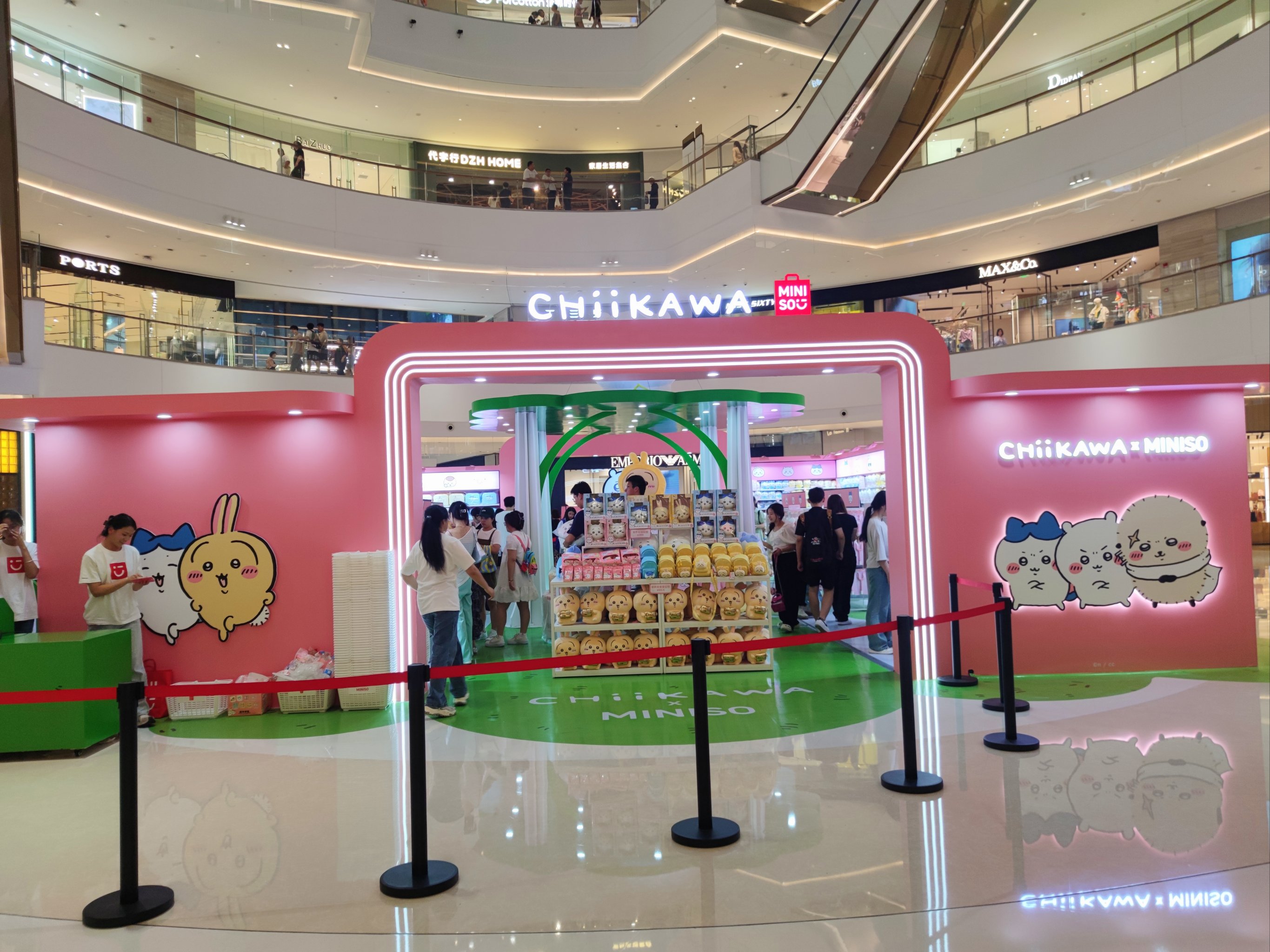 qq情侣空间商场=情侣空间怎么买东西