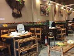 大堂-地锅公社·现炒地锅鸡·地锅鱼·夜宵(罗锦路店)