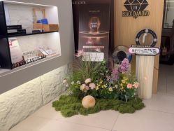 -AGE LOCK 锁龄美肌