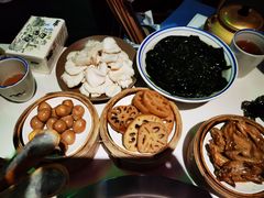 -卤校长重庆火锅(国兴店)