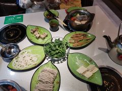 -一叶一世界·素食餐厅(锦华万达店)