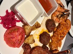 -Efes Turkish & Mediterranean Cuisine 艾菲斯餐厅(陆家嘴店)