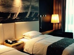 iphone_upload_pic-苏州金鸡湖中茵皇冠假日酒店