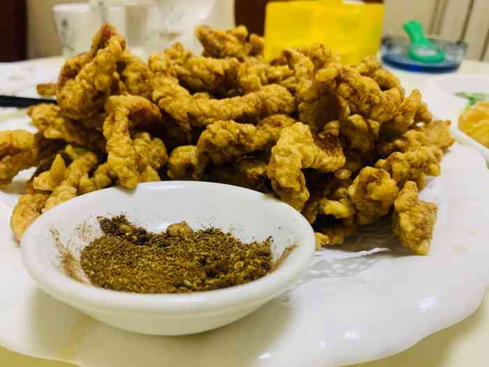 博山菜馆(宁夏路店)-"据说是青岛唯一一家博山菜的菜馆,位于中联.