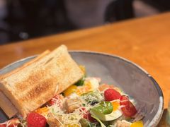 -JINNS锦时 steak&pizza(浸信会礼拜堂旧址店)