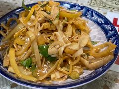 -蜗牛小馆醉乡民谣云南菜(惠新西里店)