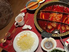 -黄家码头老火锅(解放碑旗舰店)