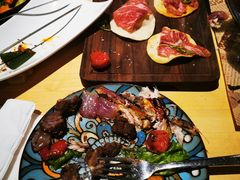 -LENBACH兰巴赫西餐啤酒坊(大连东港店)