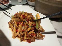 -合品记·湖南私房菜&小龙虾(霄云路店)
