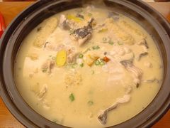 -饭怕鱼·黄焖鲟龙鱼(湖大店)