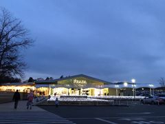 -轻井泽王子购物广场