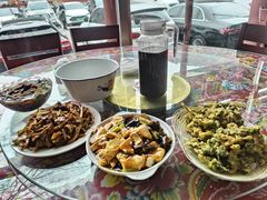 -何适山庄 ·可团建(水长城P2停车场店)