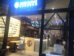 门面-春笙食堂.丼饭拉面寿司(GOGO新天地店)