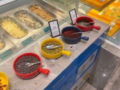 自助调料区-武汉世茂希尔顿酒店·汇·全日餐厅
