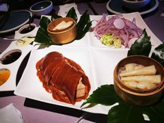 梧桐四味烤鸭-梧桐北京烤鸭·铜锅涮肉(海岸城店)