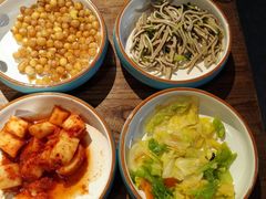 -明洞阿姨·韩式酱蟹烤肉·创意料理(三元桥店)