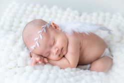 -VISION HER·薇森鹤专业孕婴亲子摄影工作室