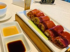 鲜虾红米脆皮肠粉-安蒂娅.悦景轩中餐厅(西乡店)
