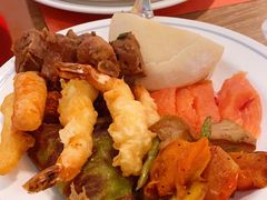 -咖啡苑自助餐厅·中国大饭店