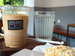 拿铁-CoffeeVendor(西乡店)