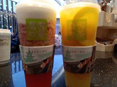 -奈雪的茶(亨特国际广场店)