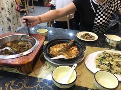 黄骨鱼焖豆腐-来客家食府 · 福建客家菜(厦禾路店)