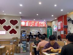 -万煲旺·香港老传承煲仔饭·猪杂汤(客村店)
