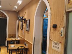 -清真吴记门钉肉饼·喜多利