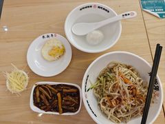 -朱新年·苏式汤团·面点(北寺塔店)