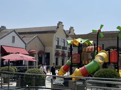 -王府井奥莱临潼小镇(临潼店)