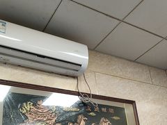 -石锅坛肉(广场店)