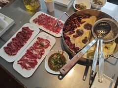 -牛德亨臻牛潮汕火锅(万邦时代店)