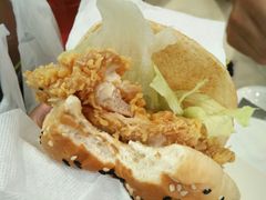-德克士(呀诺达店)